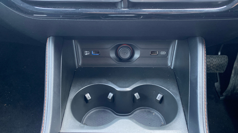 MG HS 1.5 T-GDI SE 5dr DCT Petrol Hatchback